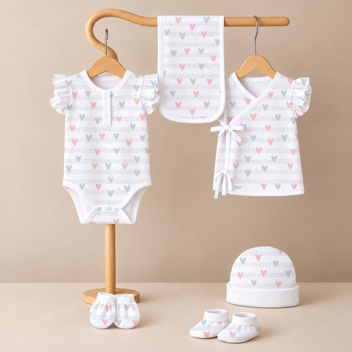 Organic Cotton Newborn Baby Clothing Set | Baby Shower Gift Hamper | 0-3 Months | Pack of 6