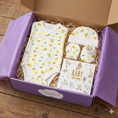 Moms Home Newborn Baby Homecoming Gift Set | Newborn Essential Gift Hamper | Soft, Gentle & Thoughtful Newborn Gift | Pack of 5