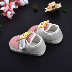 Moms Home Unisex New Born Baby Comfortable & Colourful Shoes - Peach Lion